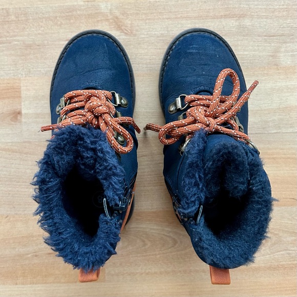 CAT & JACK Ryker Winter Boot TODDLER SIZE 8 Blue Lined Faux fur High Top Lace - Picture 6 of 9